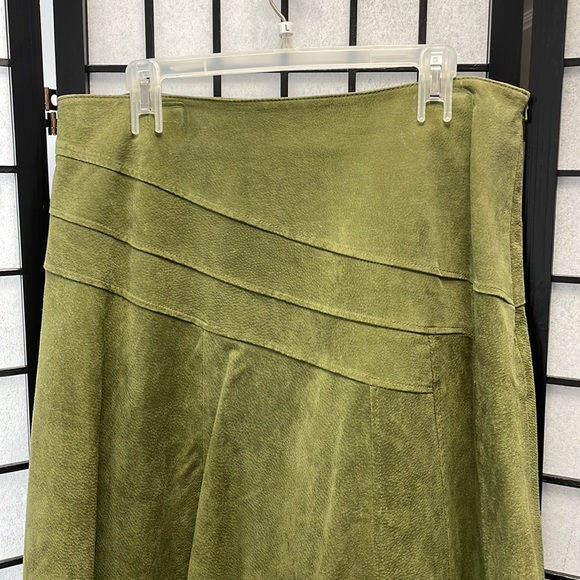 Leather Skirt, By Alice Blue, Full, Deep Green, XXL - Picture 2 of 6
